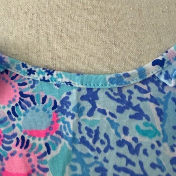 Lilly Pulitzer Blue and Pink Billie Tank Top Blouse in Now You Sea Me Medium NWT - Picture 5 of 15